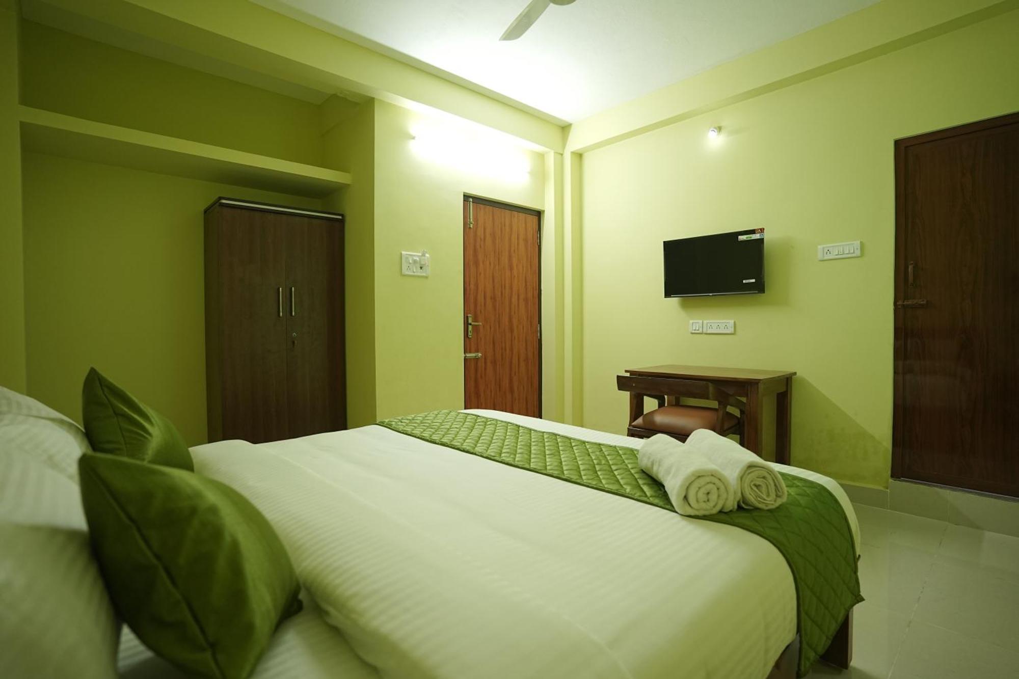 Le Leos Park Inn Pondicherry Dış mekan fotoğraf